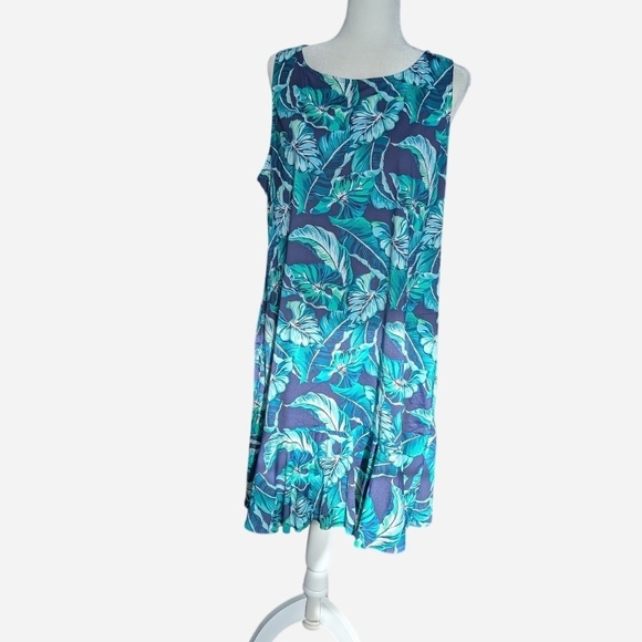 Tommy Bahama Blue and Green Leaf Swim Coverup - Picture 3 of 9